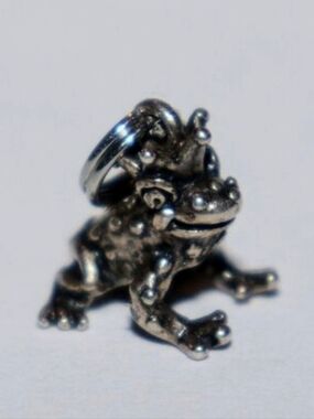 Vintage Sterling Silver Frog Prince Charm